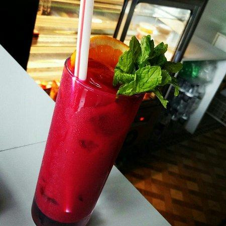 Rochas Cafe & Bistro